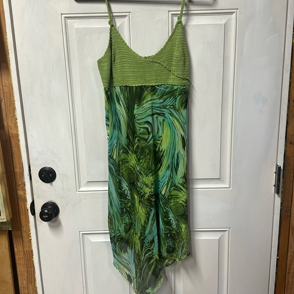 Size 8 green crocheted top sundress - Picture 1 of 6